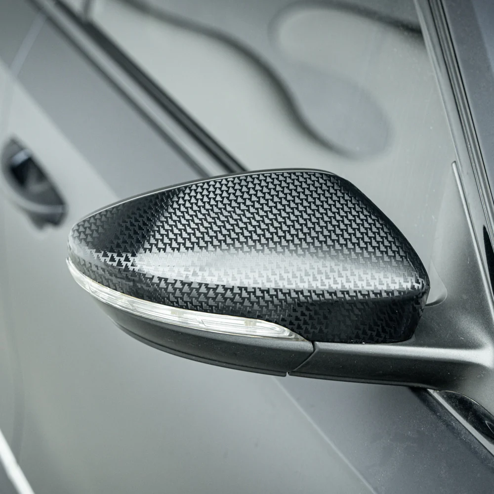 3D Diamond Black Carbon Fiber Vinyl Wrap - Image 6