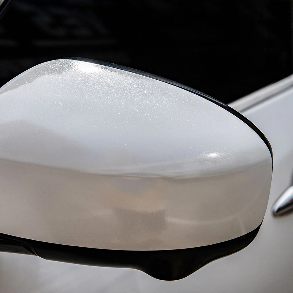 Glitter Metallic Diamond White Vinyl Wrap - Image 3