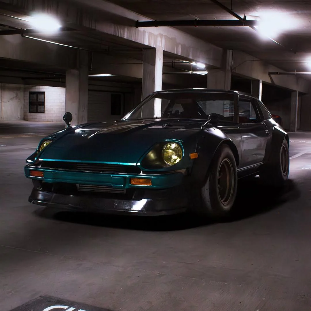Glossy Metallic Deep Sea Green Vinyl Wrap - Image 2
