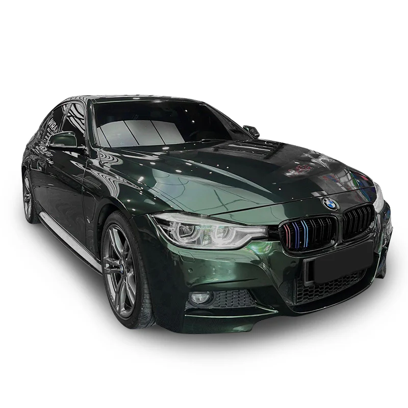 Glossy Metallic Gotland Green Vinyl Wrap - Image 6