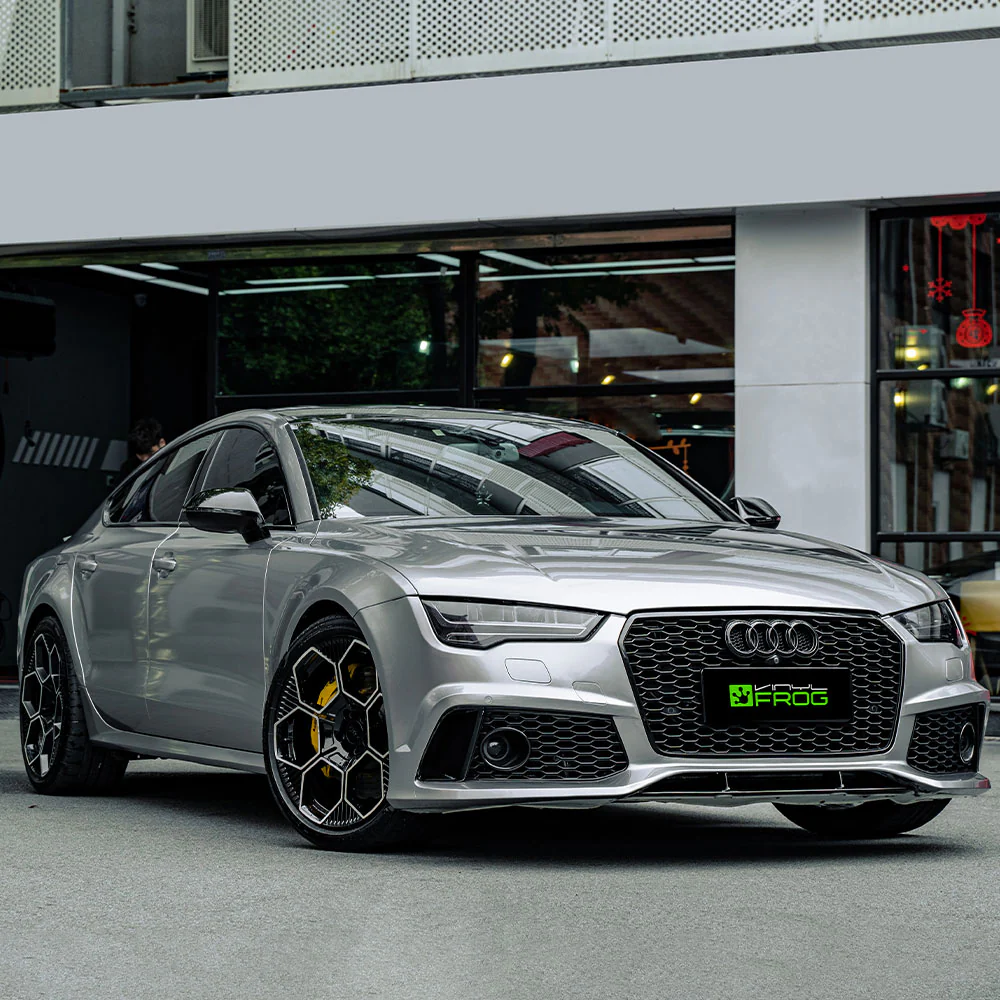 Glossy Metallic Liquid Chrome Vinyl Wrap - Image 2