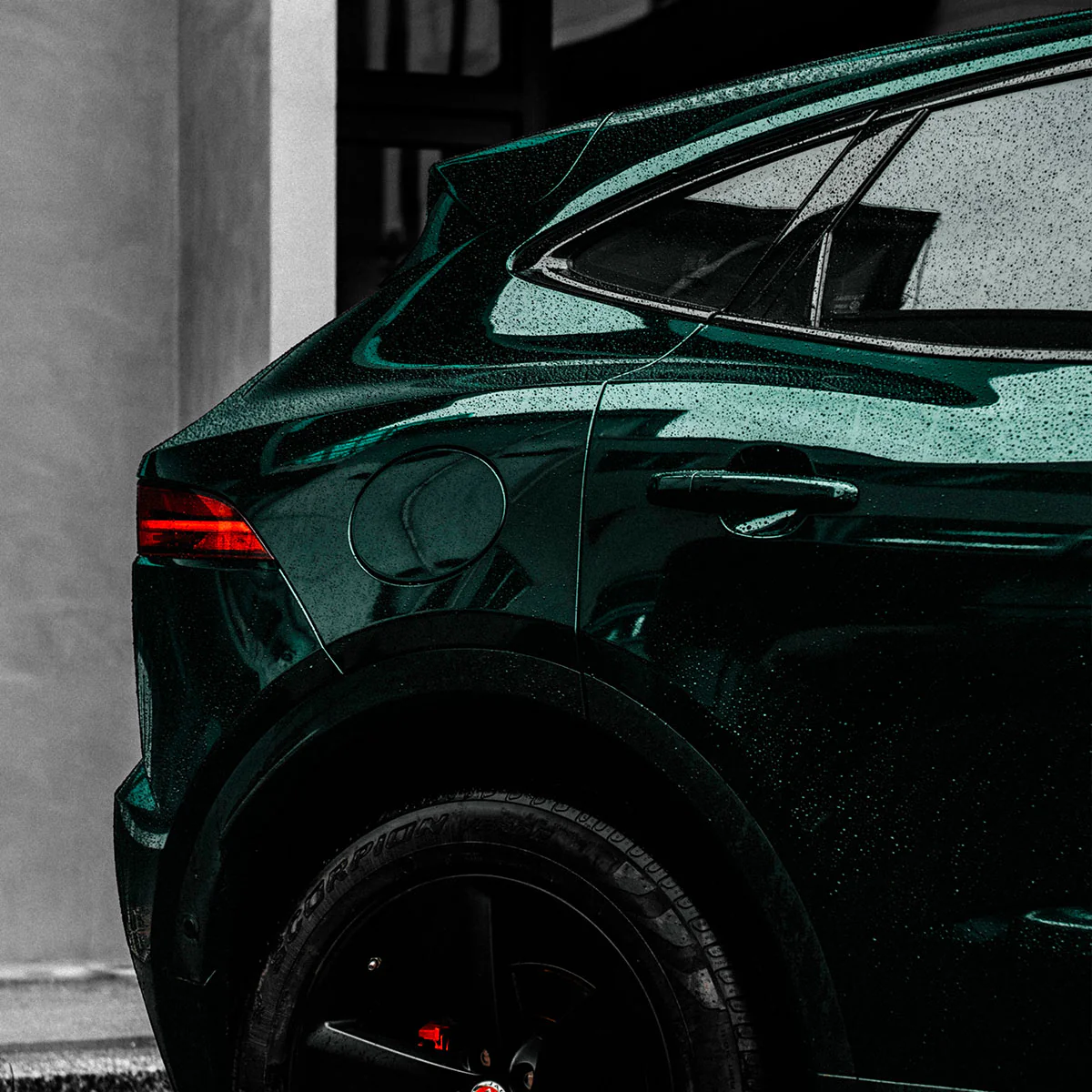 Glossy Metallic Royal Green Vinyl Wrap - Image 7