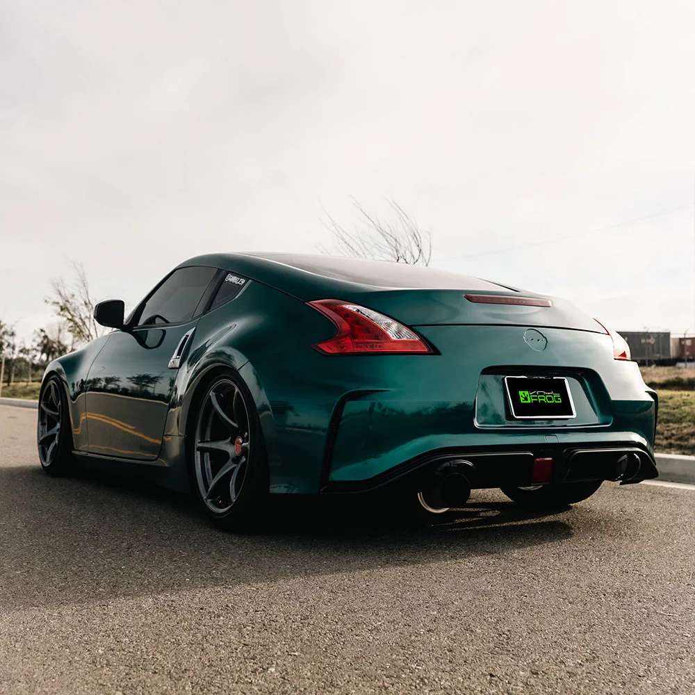Glossy Metallic Spanish Viridian Vinyl Wrap - Image 5
