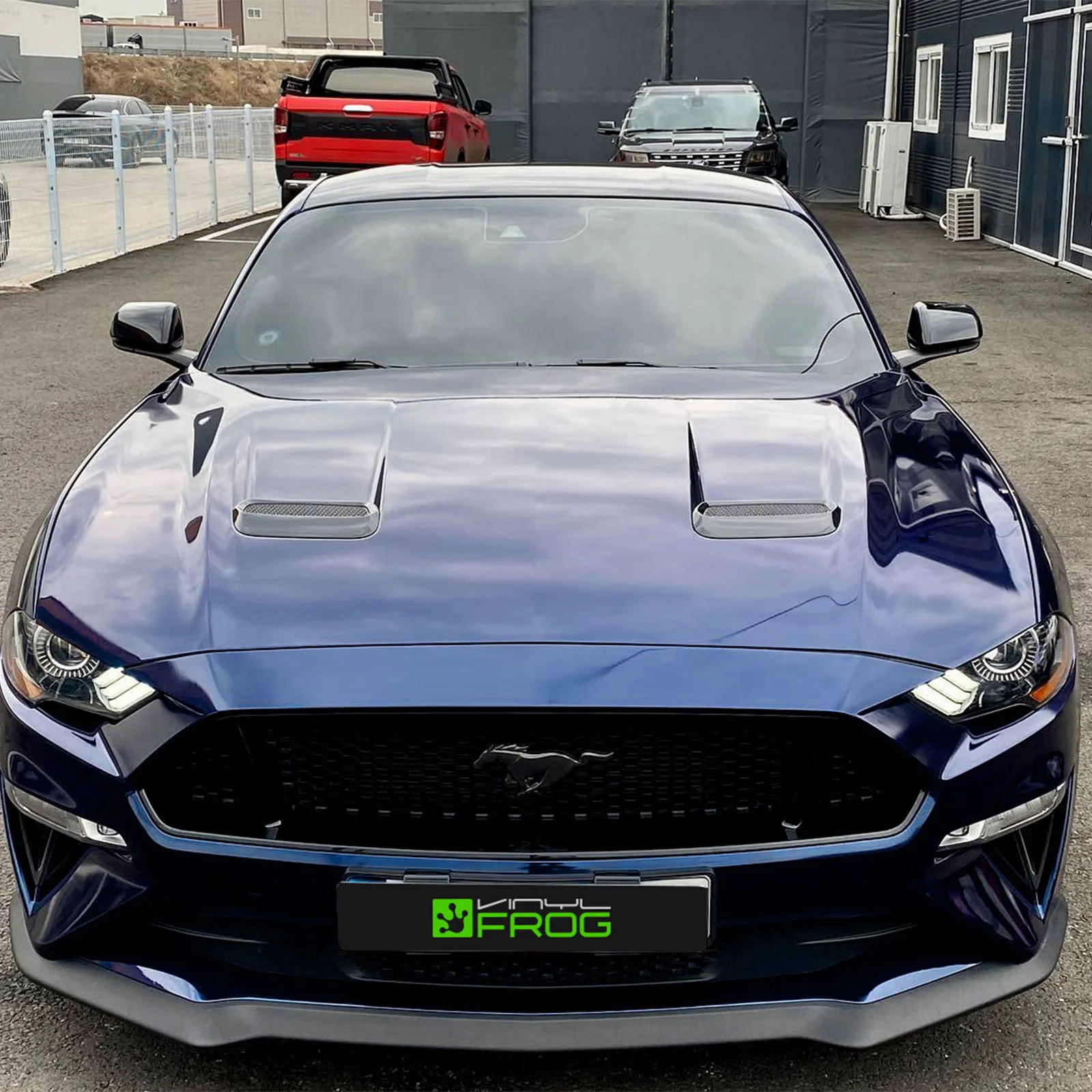 Glossy Metallic Tanzanite Blue Color PPF (Paint Protection Film) - Image 2