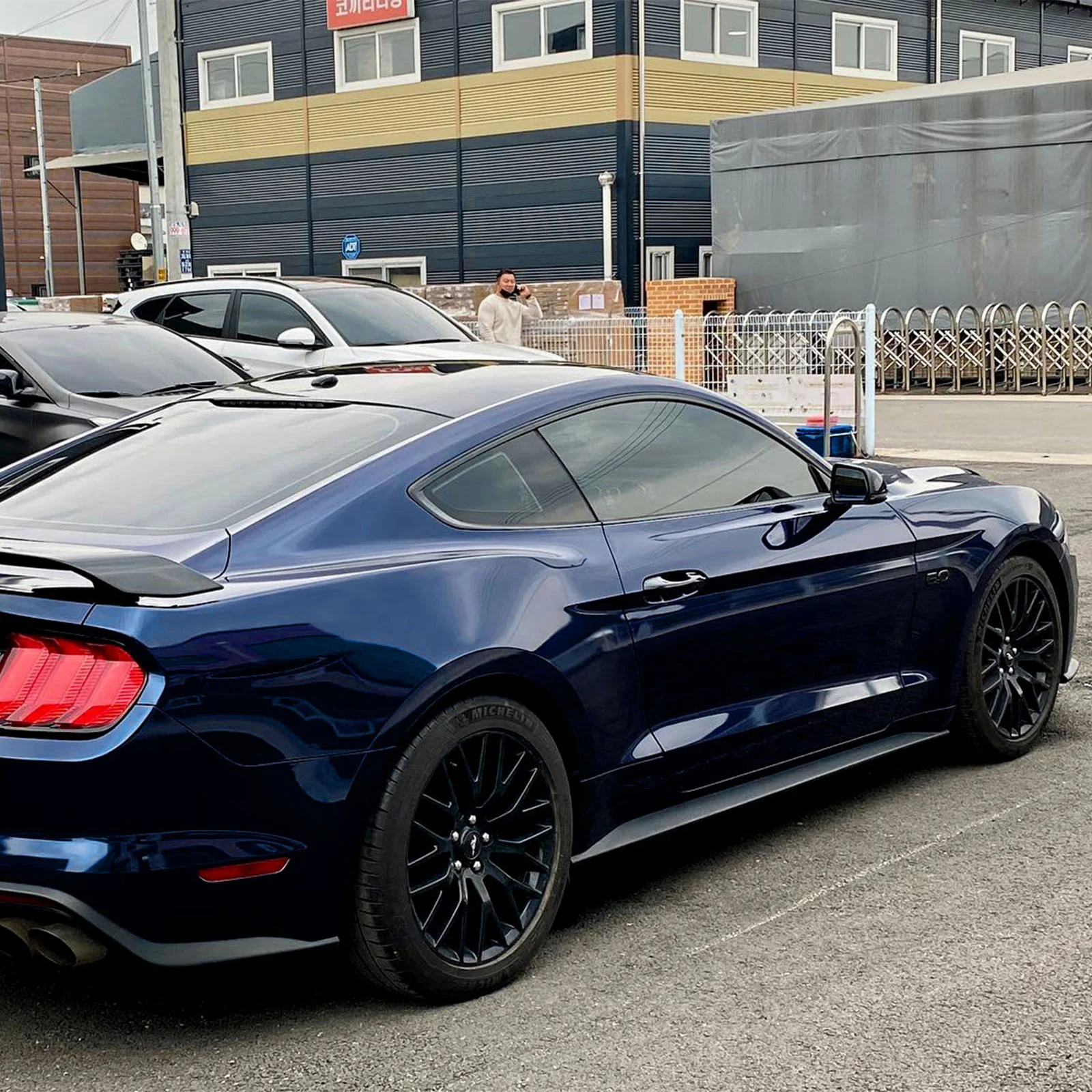 Glossy Metallic Tanzanite Blue Color PPF (Paint Protection Film) - Image 4