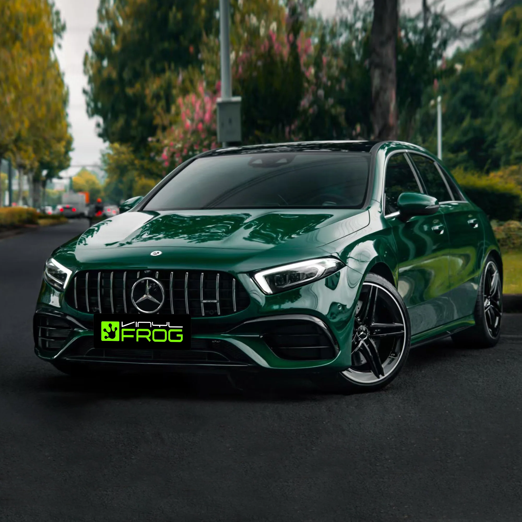 High Glossy Vintage Racing Green Vinyl Wrap - Image 4
