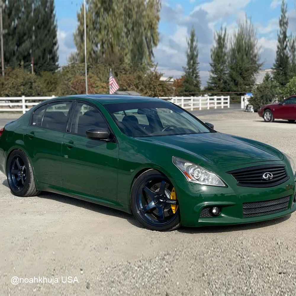 High Glossy Vintage Racing Green Vinyl Wrap - Image 7
