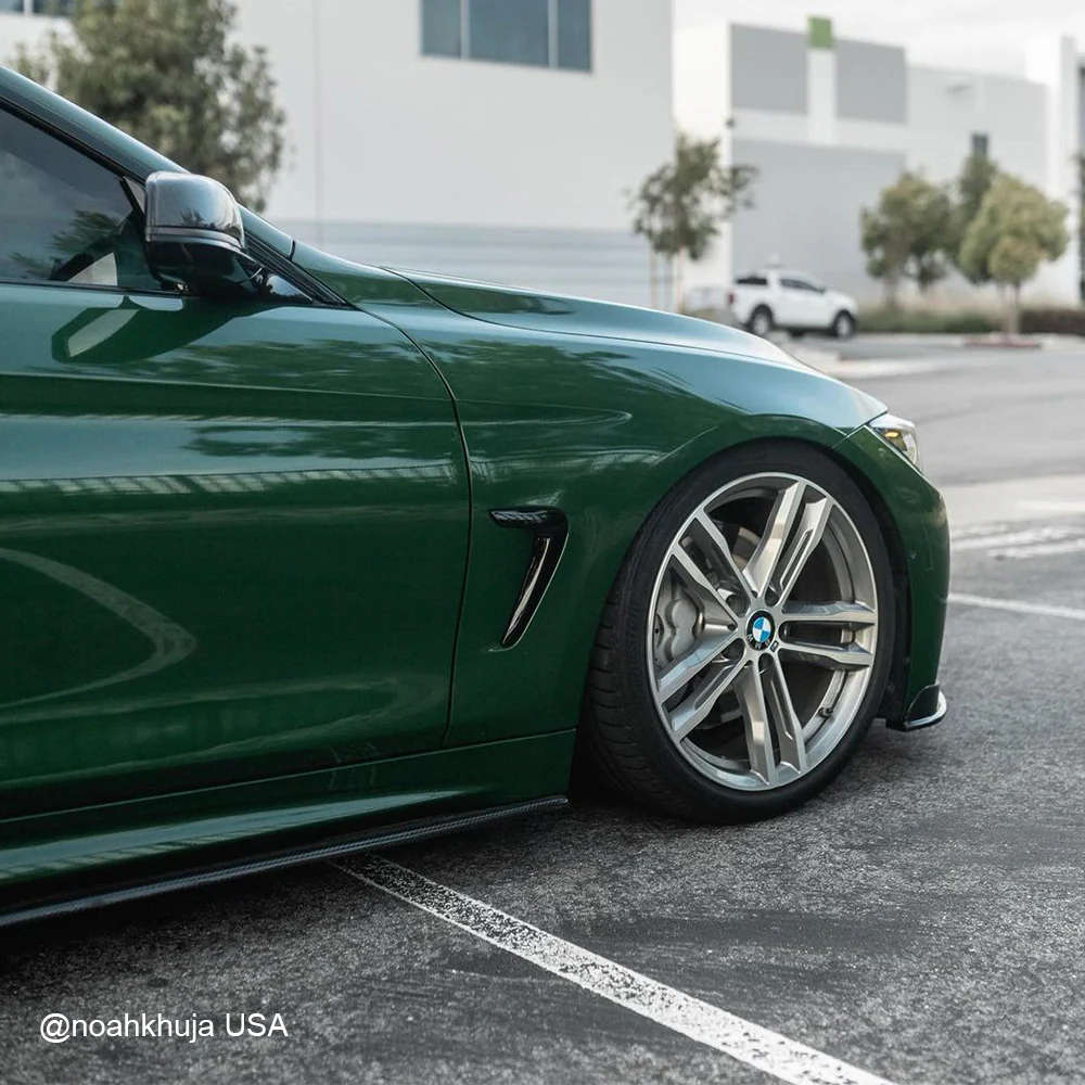 High Glossy Vintage Racing Green Vinyl Wrap - Image 8