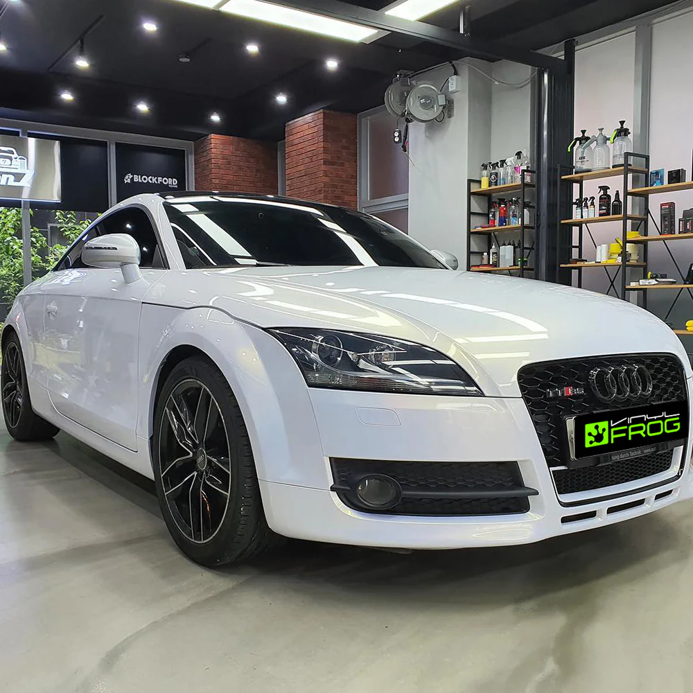 Glossy White Gold Vinyl Wrap - Image 3