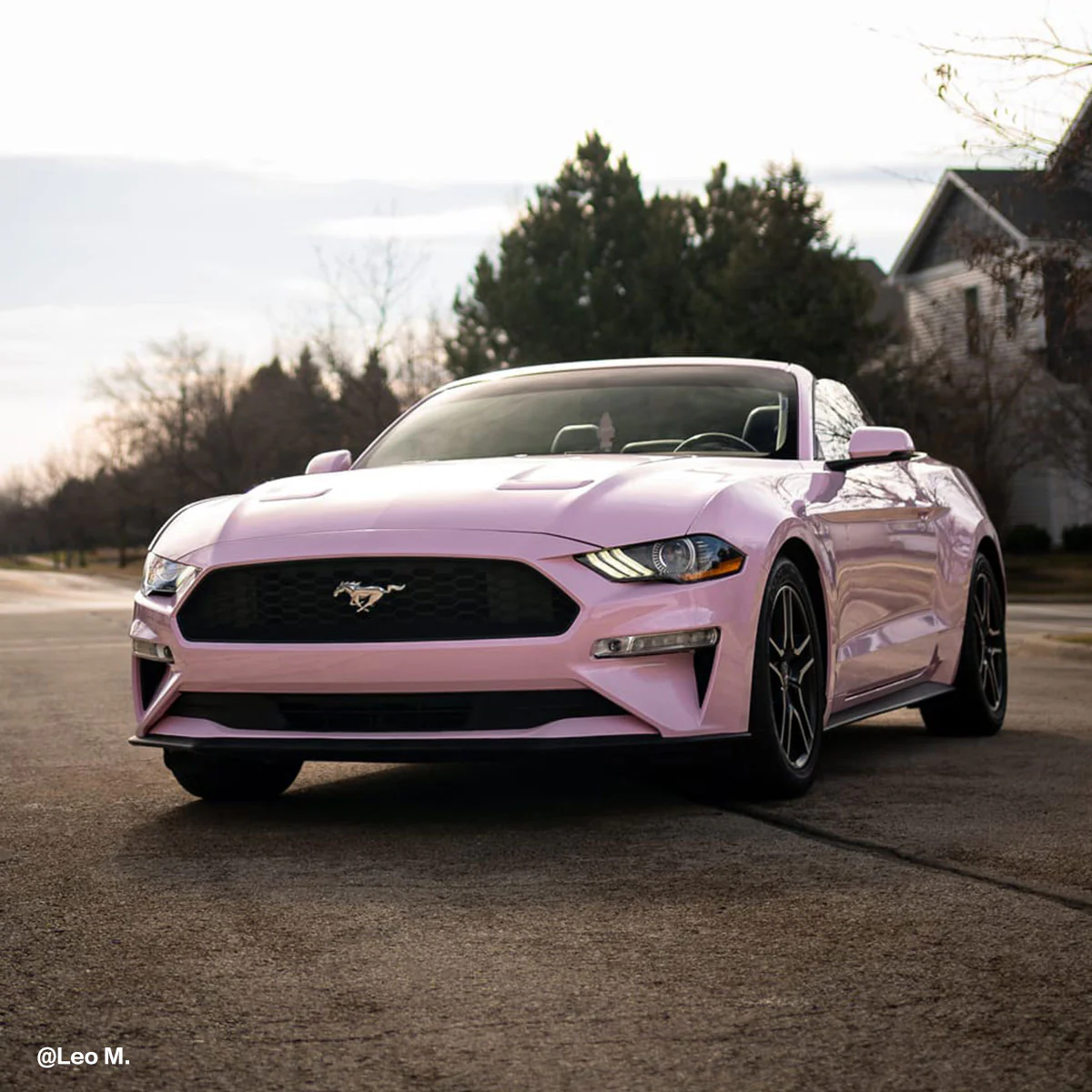 High Glossy Baby Pink Vinyl Wrap - Image 3