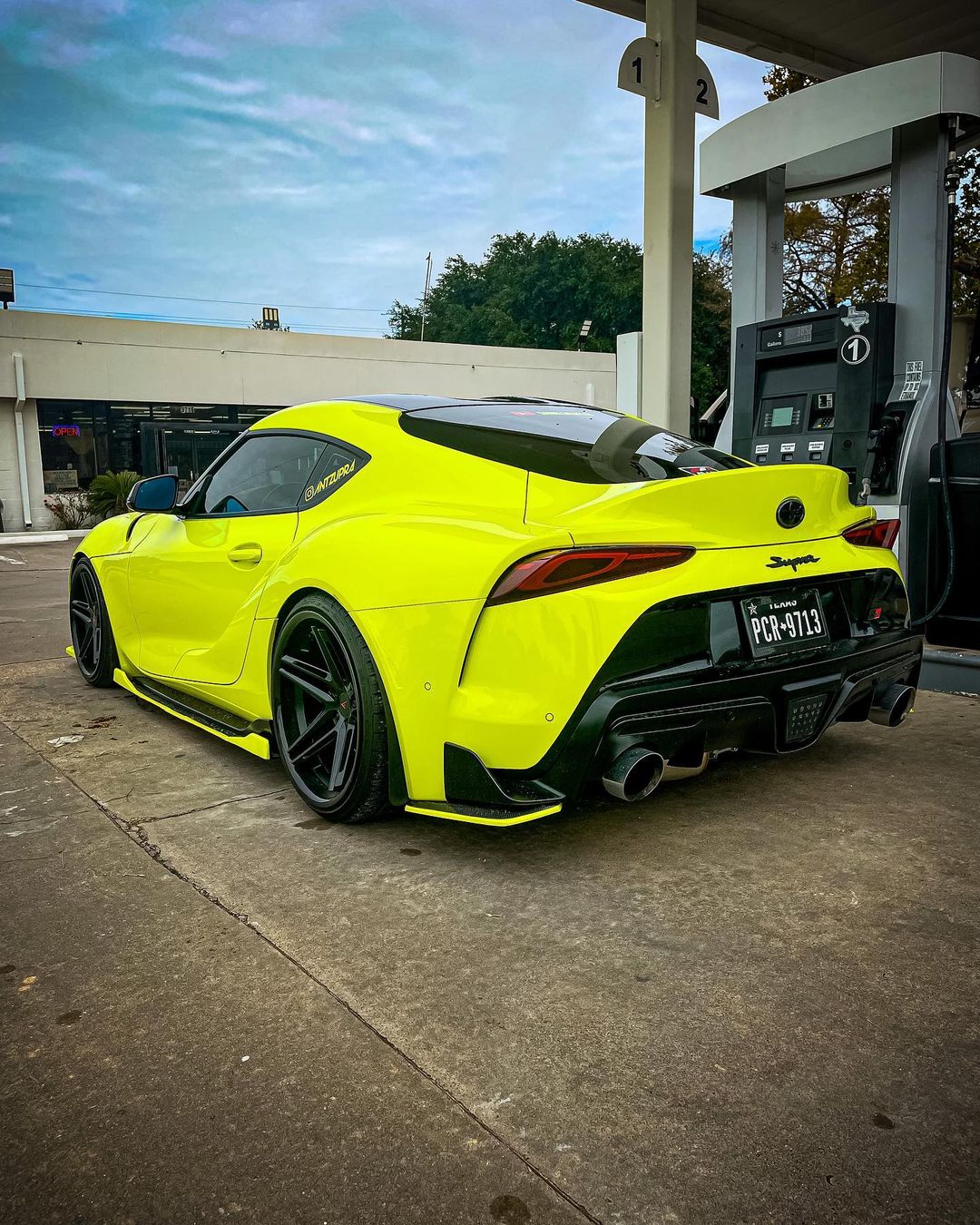 High Glossy Chartreuse Yellow Vinyl Wrap - Image 5