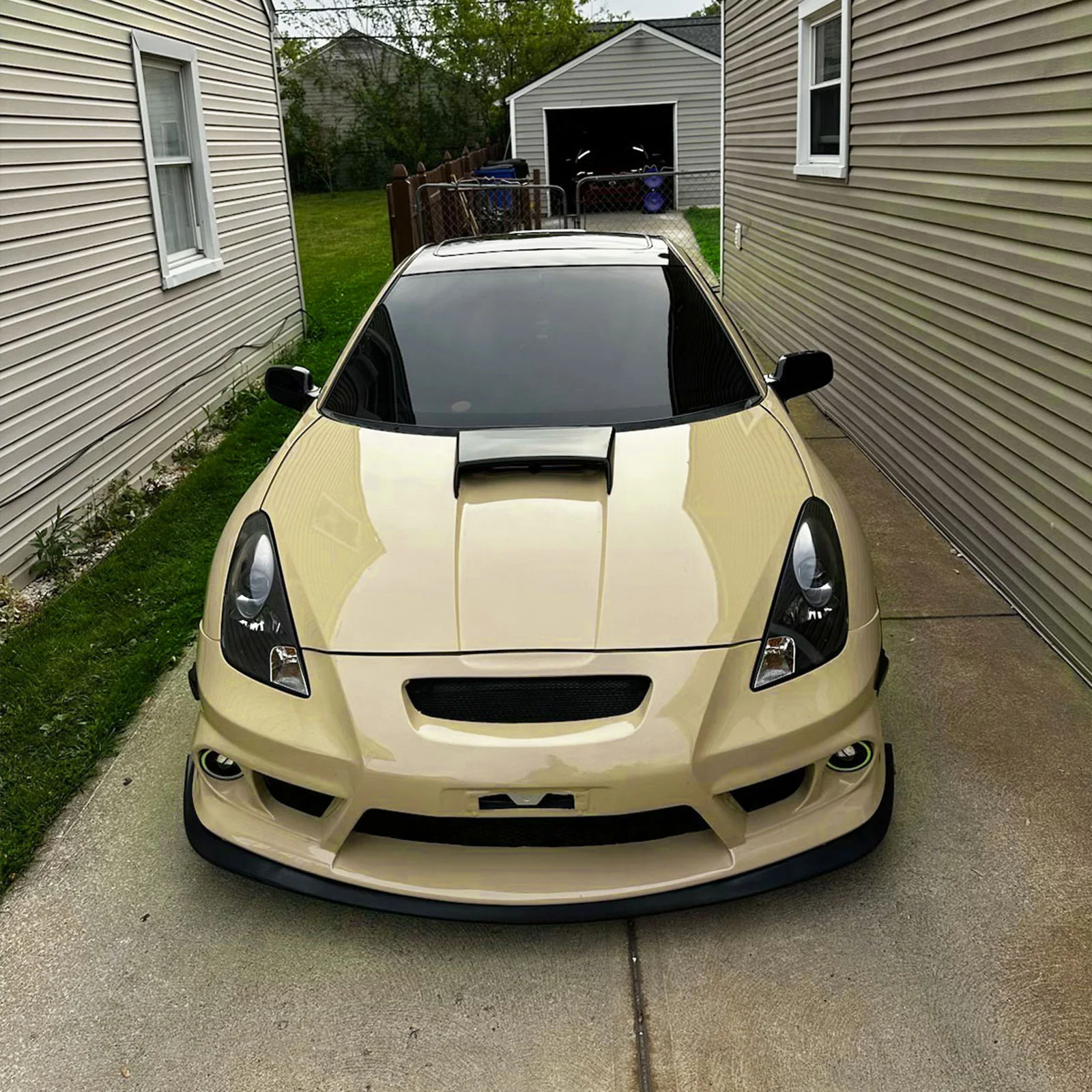 High Glossy Concord Buff Color PPF (Paint Protection Film) - Image 4