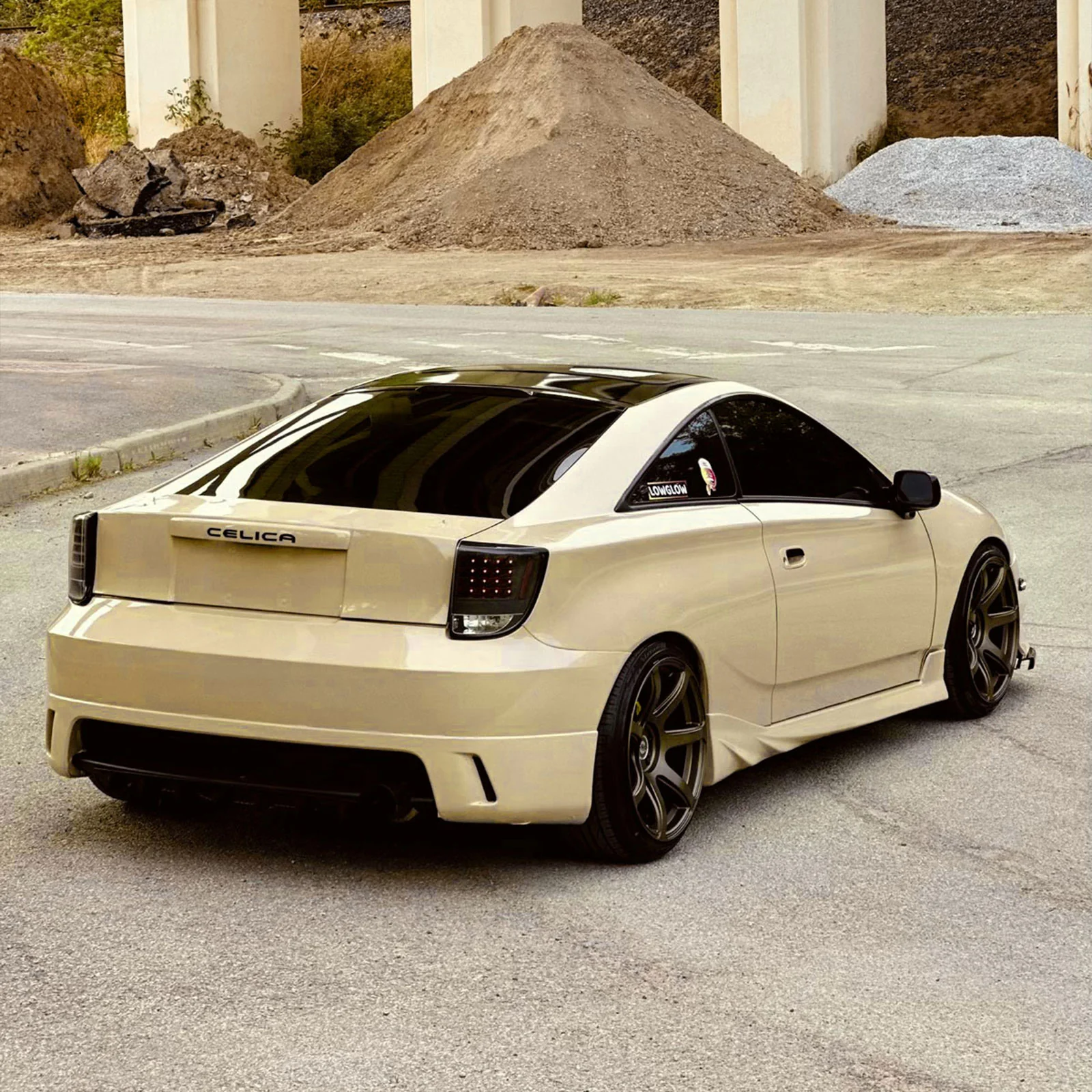 High Glossy Concord Buff Color PPF (Paint Protection Film) - Image 7