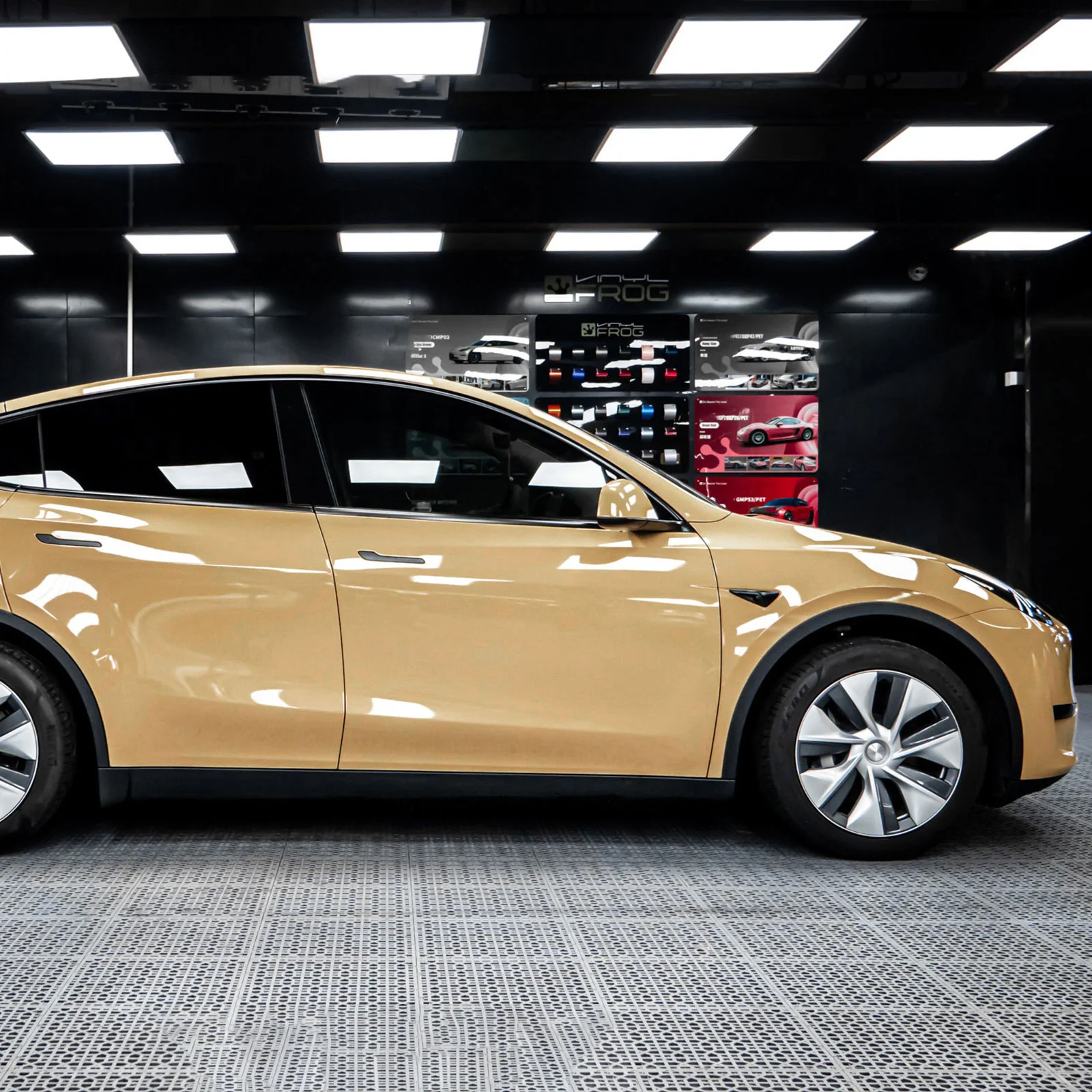 High Glossy Decent Burlywood Color PPF (Paint Protection Film) - Image 7
