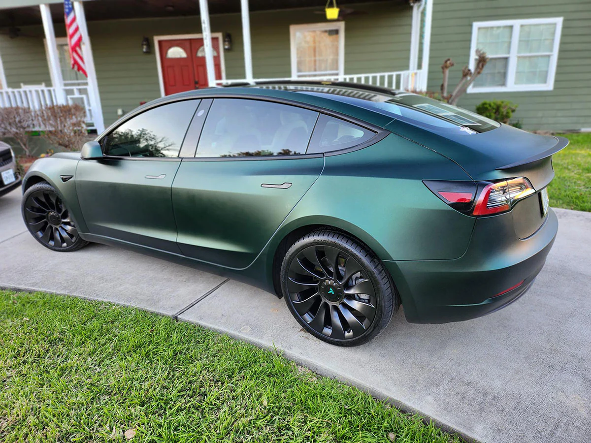 Matte Metallic Hunter Green Vinyl Wrap - Image 5