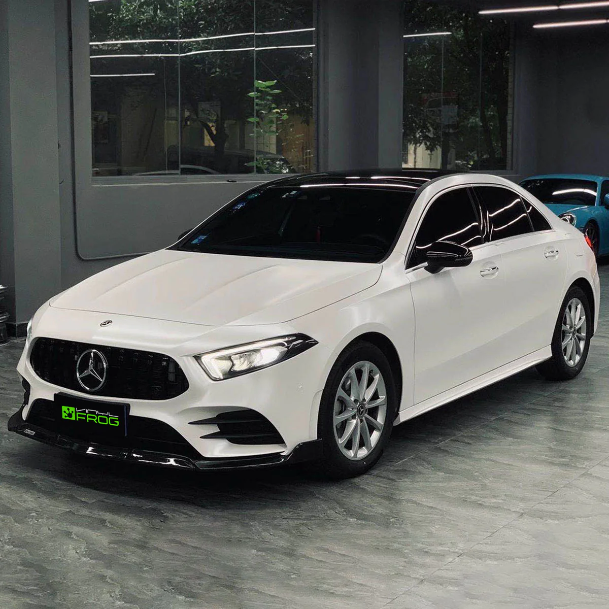 Matte Metallic Pearl White Vinyl Wrap - Image 5