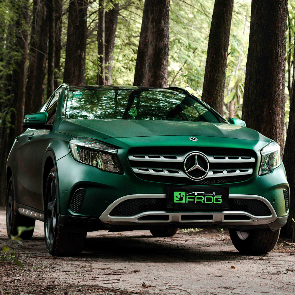 Satin Chrome Silk Green Vinyl Wrap - Image 4