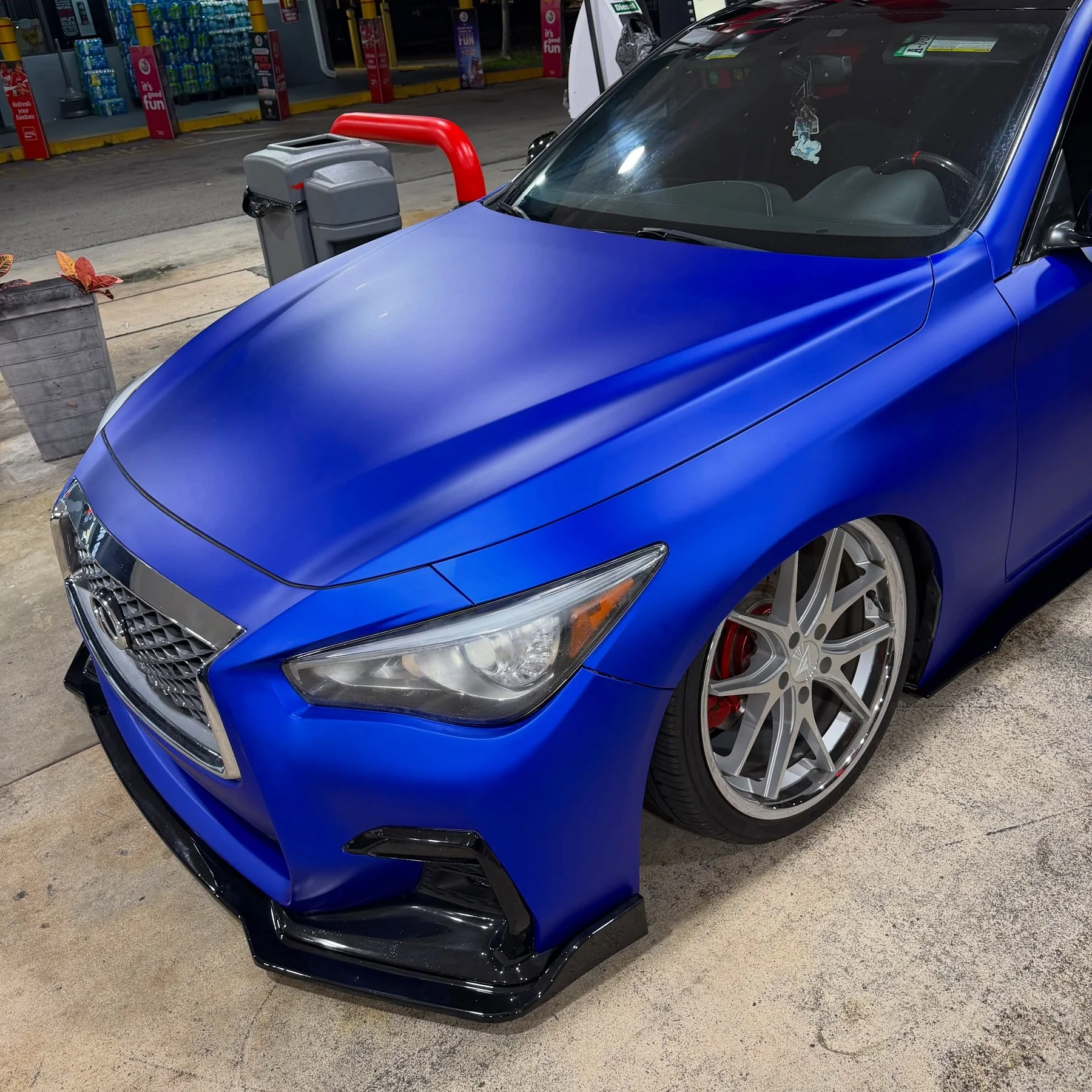 Satin Chrome Silk Ultramarine Vinyl Wrap - Image 5