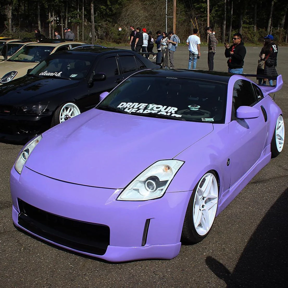 Super Glossy Lavender Purple Vinyl Wrap - Image 2