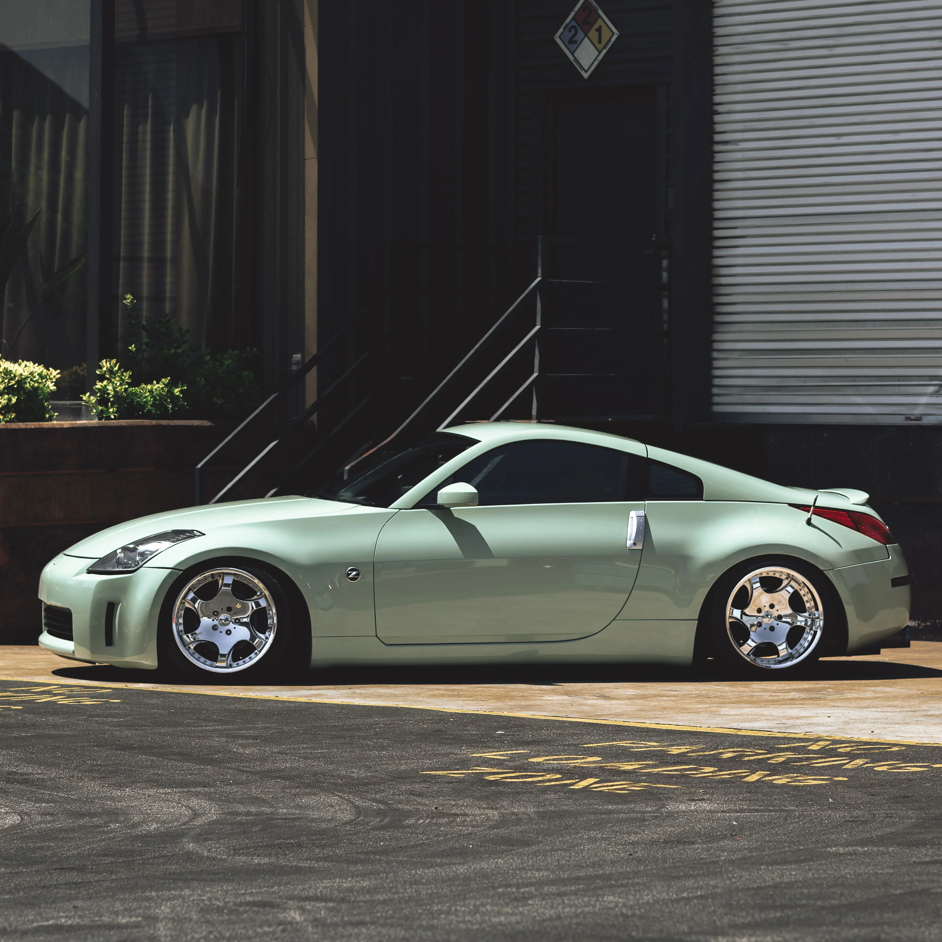 Super Glossy Pistachio Green Vinyl Wrap - Image 6