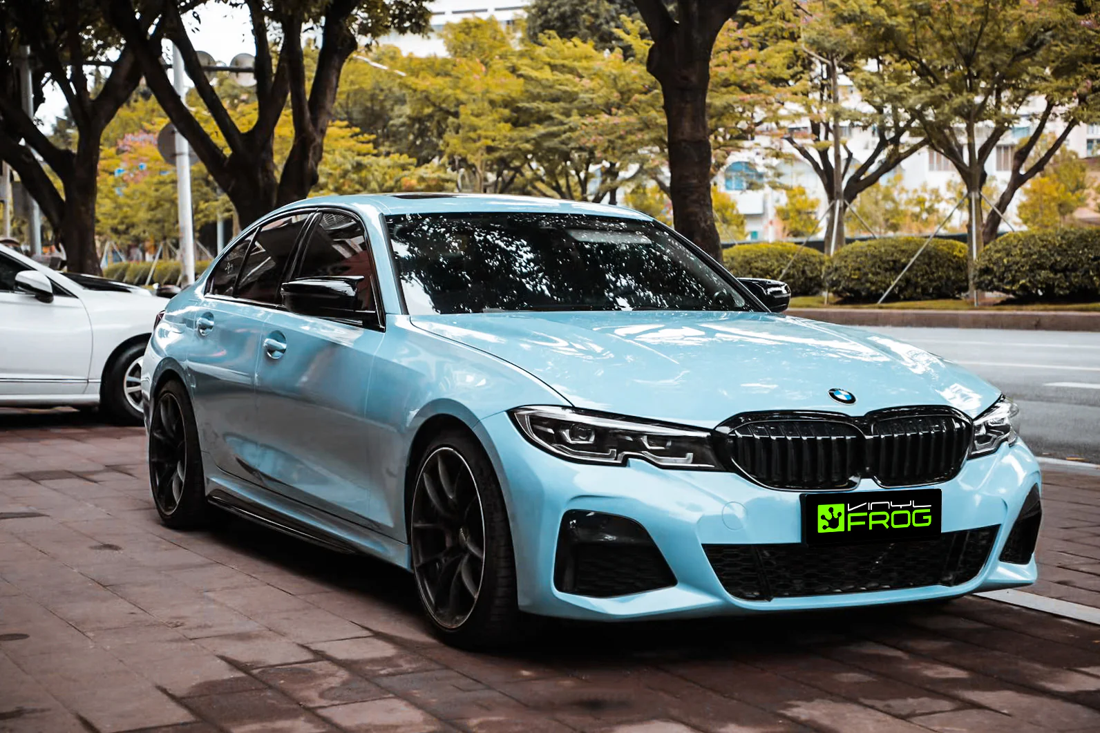 Super Glossy Yacht Blue Vinyl Wrap - Image 6