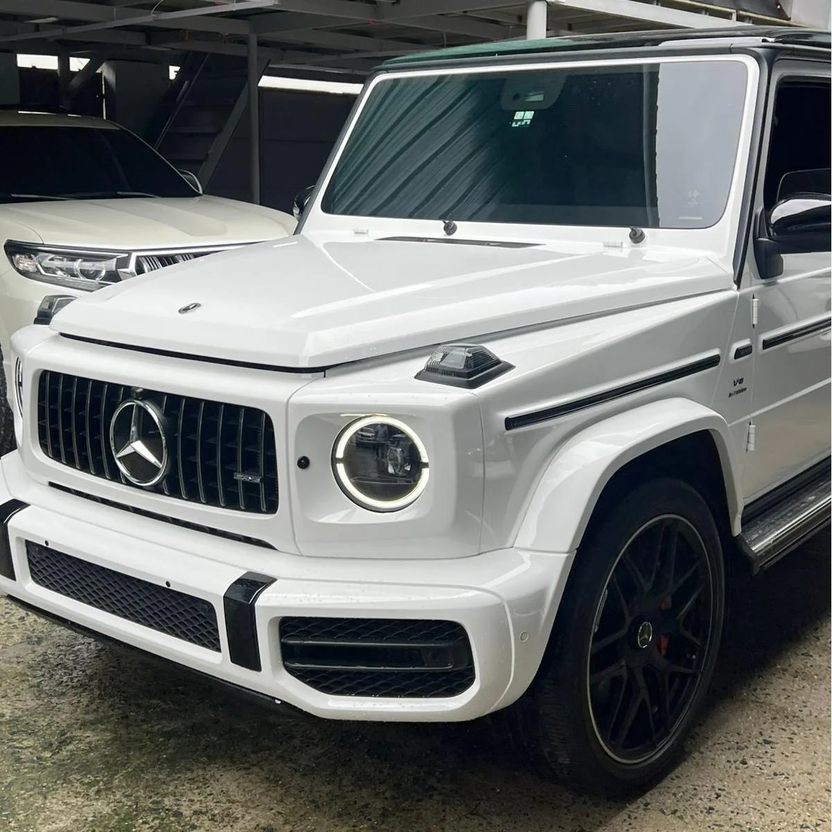 Ultra Gloss Crystal White Color PPF (Paint Protection Film) - Image 2