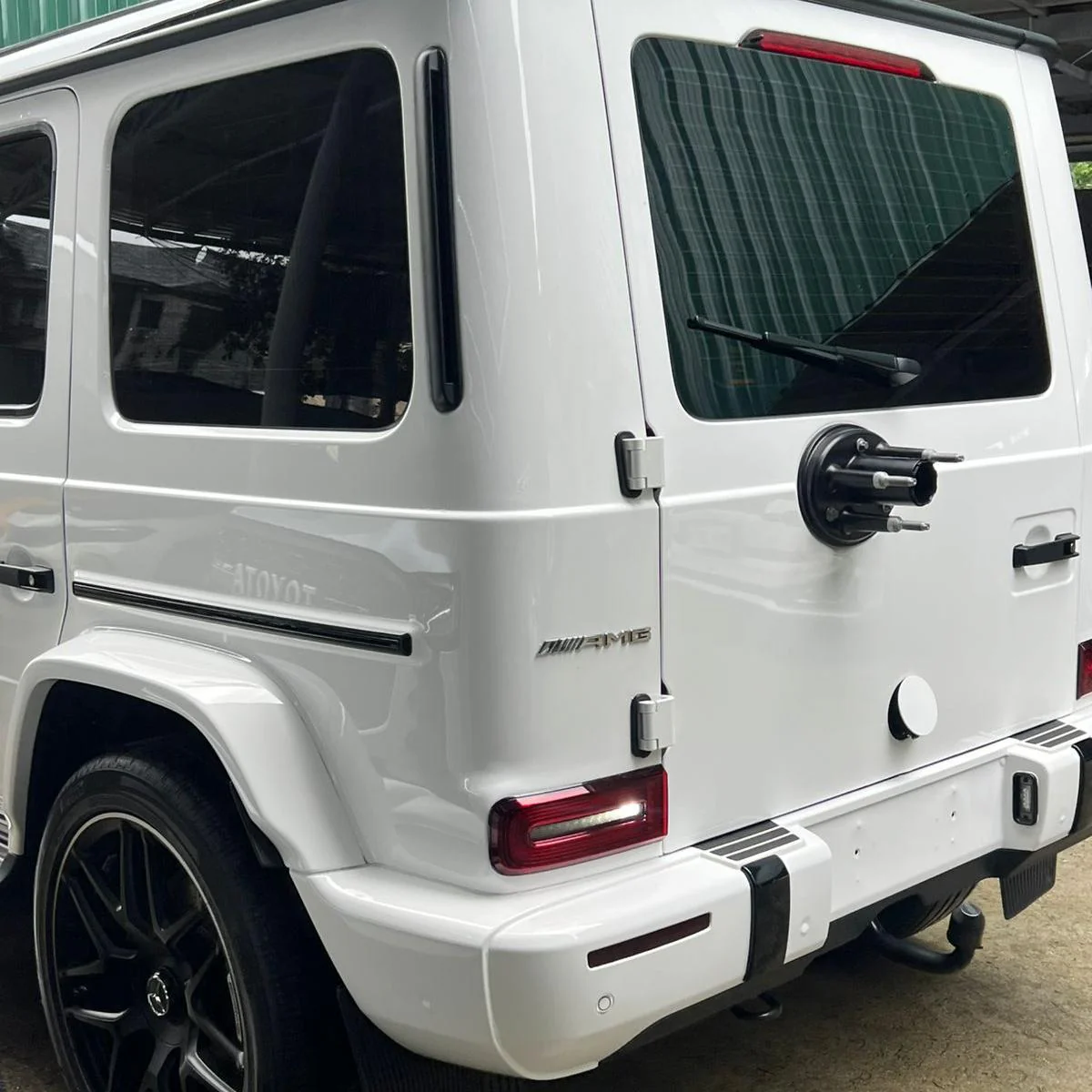 Ultra Gloss Crystal White Color PPF (Paint Protection Film) - Image 3
