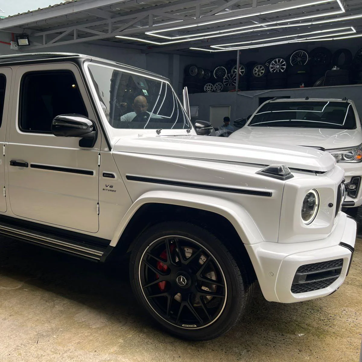 Ultra Gloss Crystal White Color PPF (Paint Protection Film) - Image 4